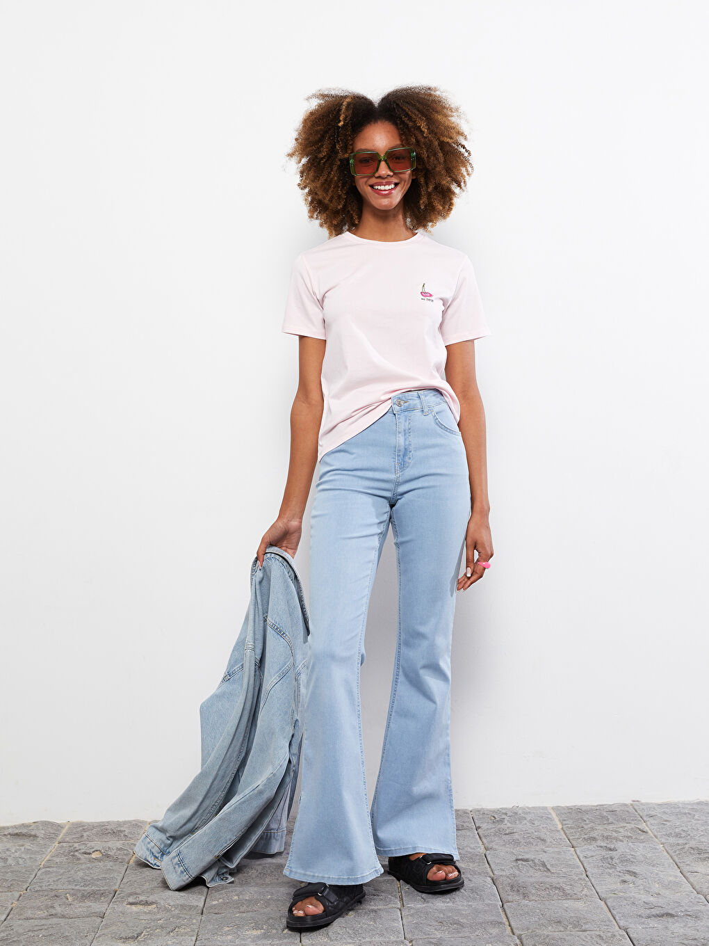 Pembe Bisiklet Yaka Baskılı Kısa Kollu Pamuklu Kadın Tişört