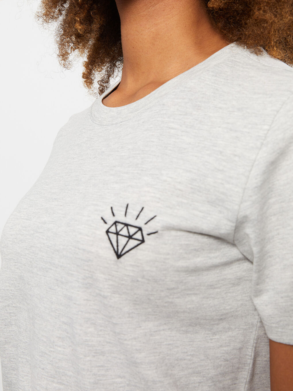 تي شيرت سادة بياقة دائرية بأكمام قصيرة للسيدات-3