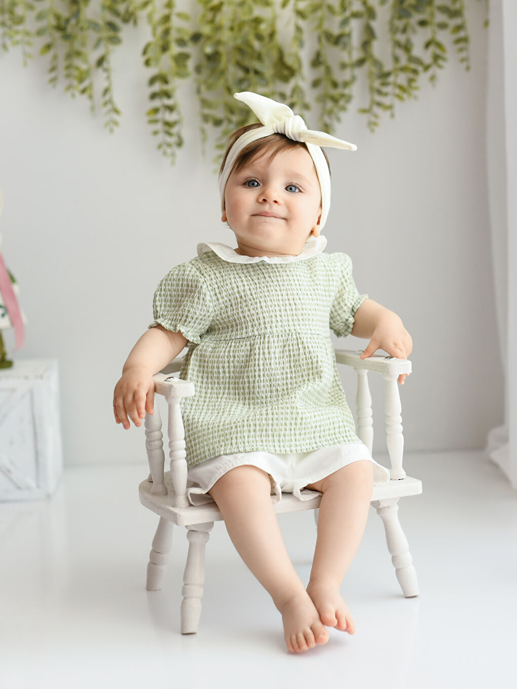 Yeşil Bisiklet Yaka Kısa Kollu Ekose Desenli Kız Bebek Tişört ve Şort 2'li Takım