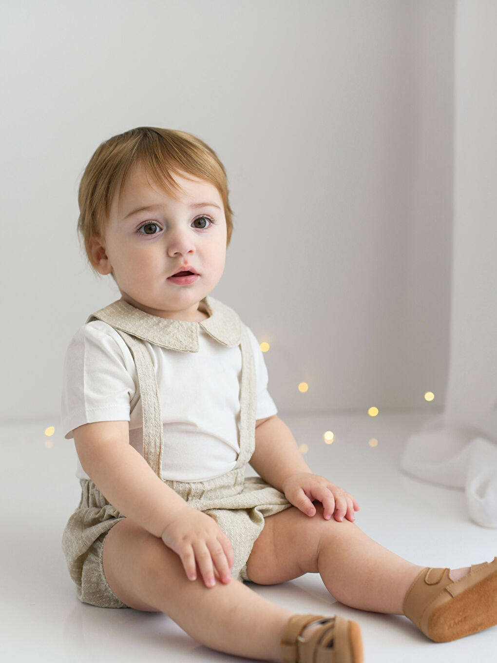 Ekru Bisiklet Yaka Kısa Kollu Erkek Bebek Tişört ve Salopet 2'li Takım