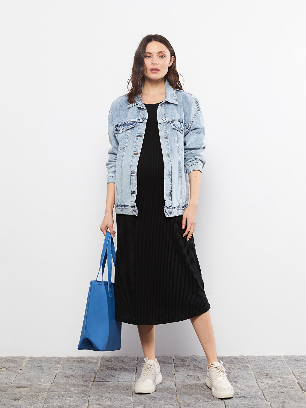 Siyah Bisiklet Yaka Düz Kolsuz Hamile Elbise-1