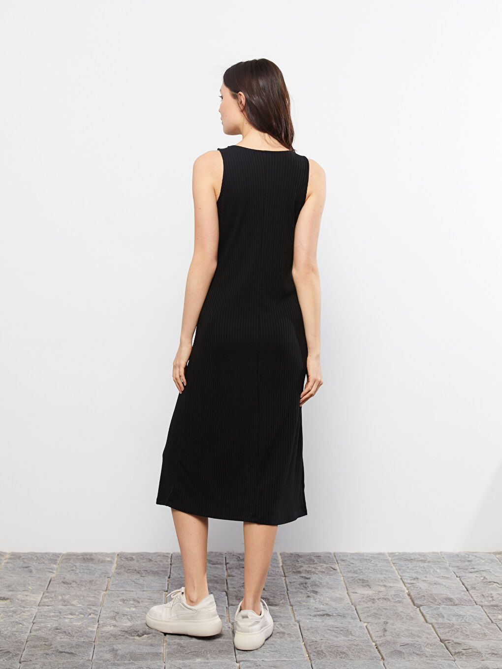 Siyah Bisiklet Yaka Düz Kolsuz Hamile Elbise-4