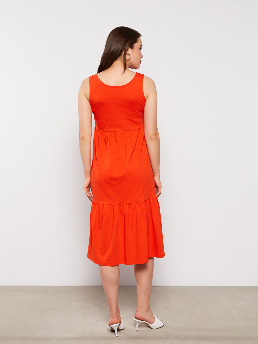 فستان حوامل سادة بدون أكمام بياقة على شكل حرف U-4