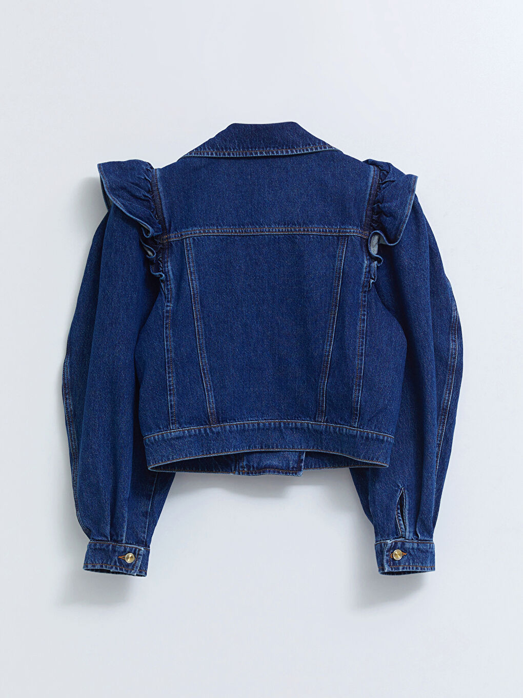 سترة جينز نسائية بياقة بايكر بأكمام منتفخة وتفاصيل كشكشة بسحاب-6