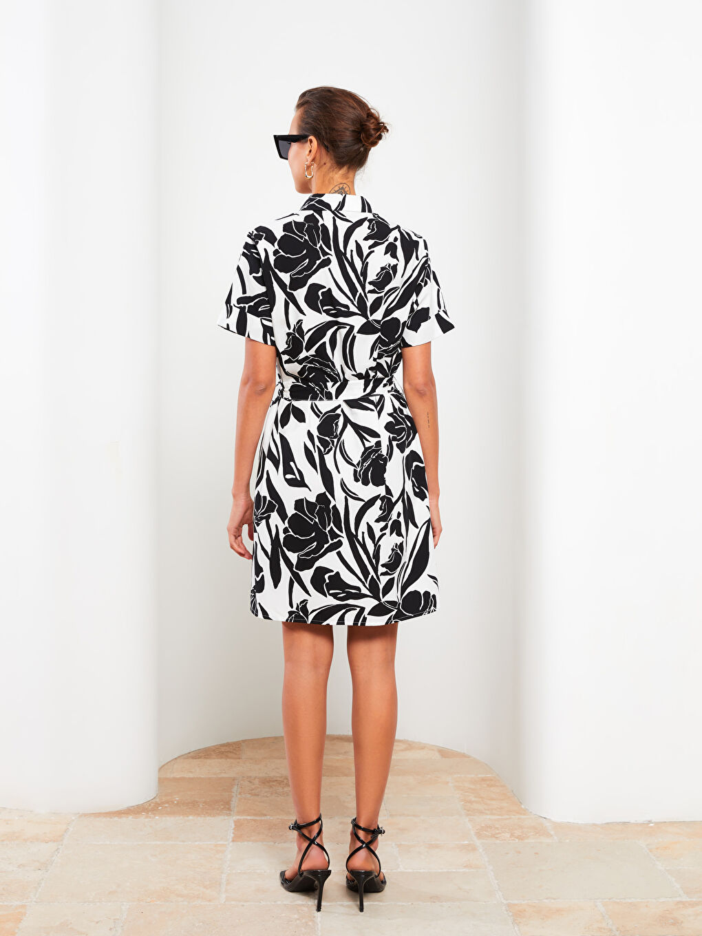 فستان قميص مُزهر بكم قصير بوبلين للسيدات-4