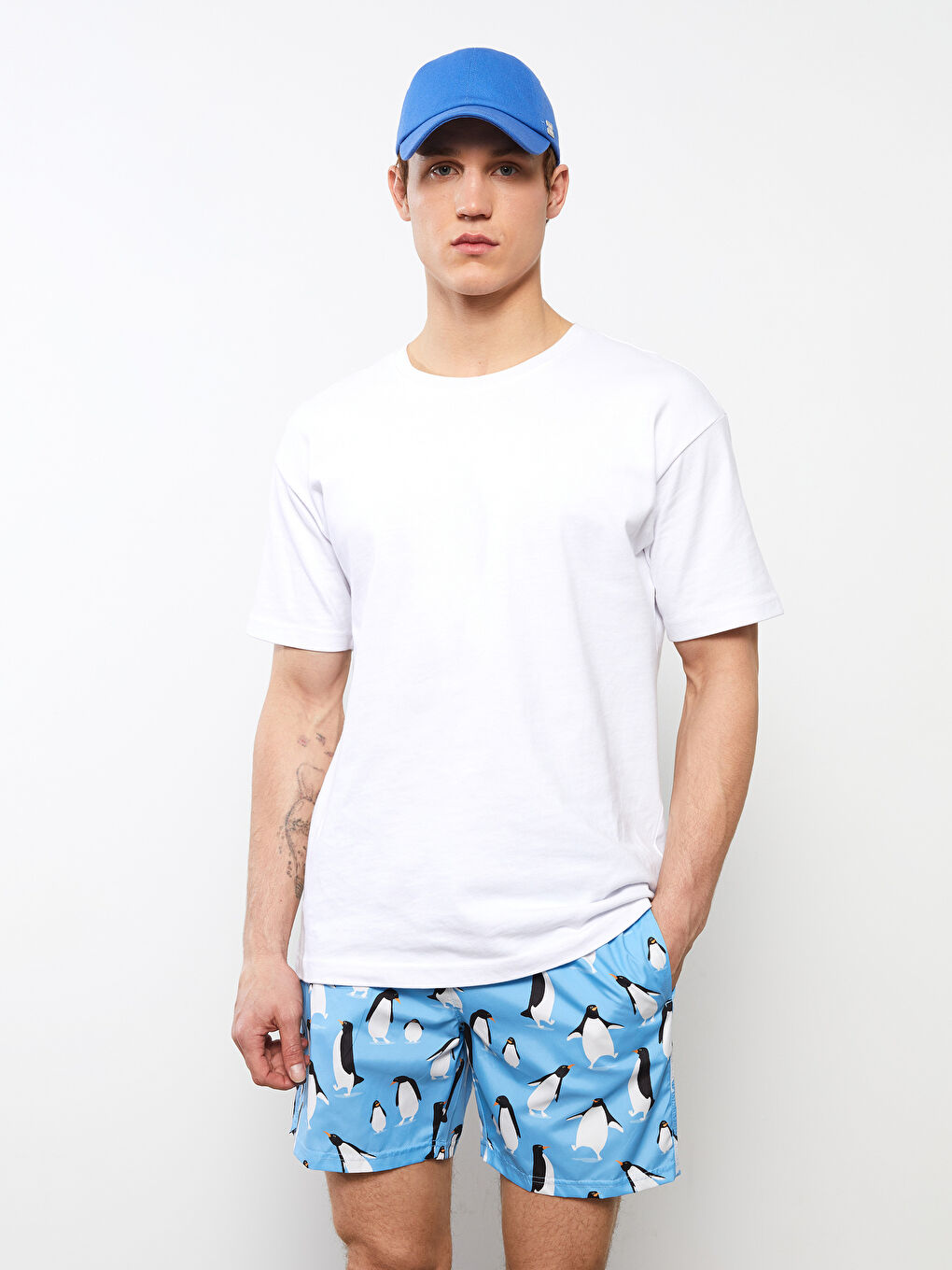 Mavi Kısa Boy Baskılı Erkek Deniz Şortu-1