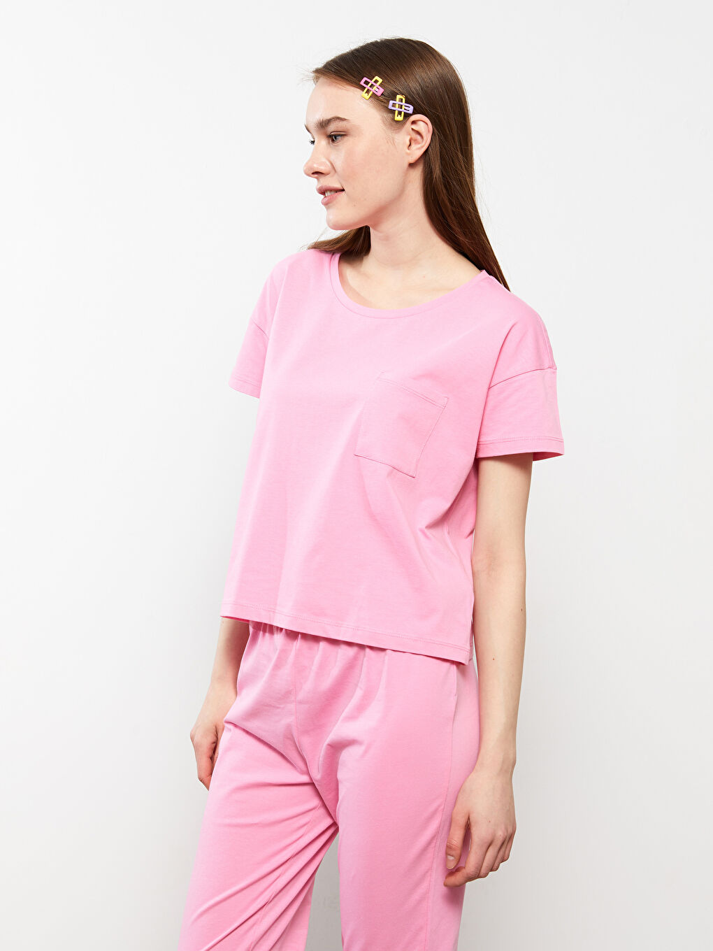 طقم بيجامة ياقة دائرية عادي كم قصير قطن للسيدات-2