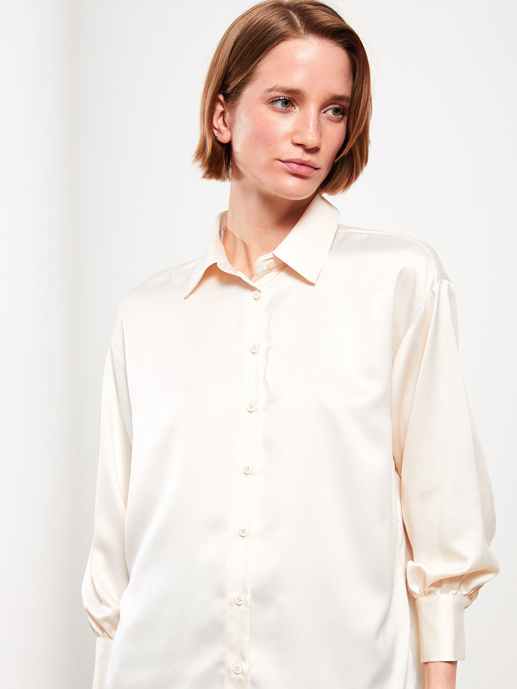 Ekru Düz Uzun Kollu Saten Kadın Gömlek Tunik-1