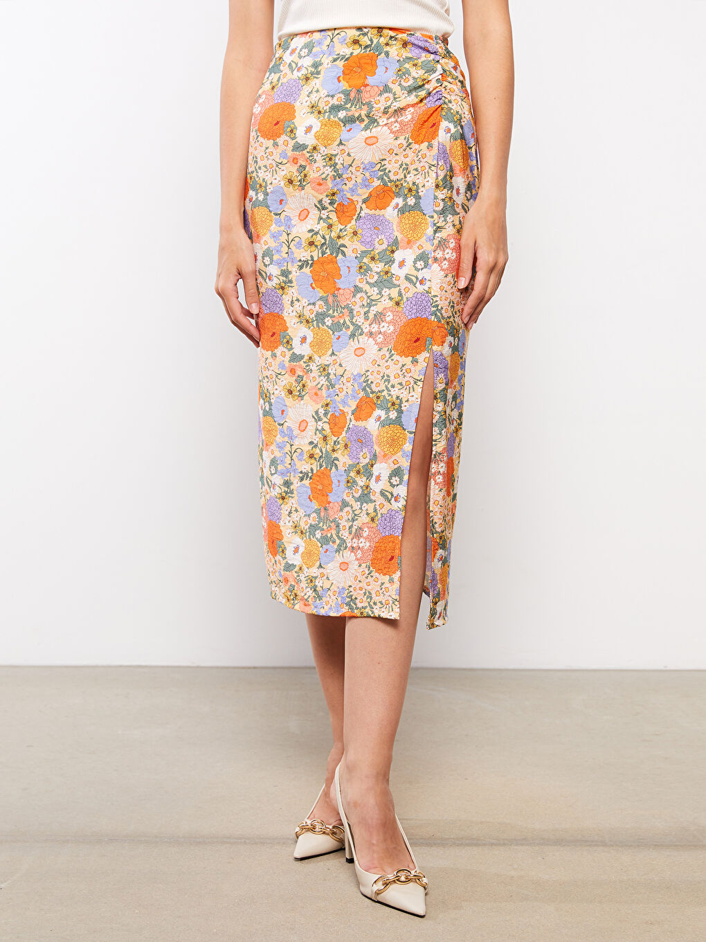 Karışık Beli Fermuarlı Çiçekli A Kesim Kadın Etek-3