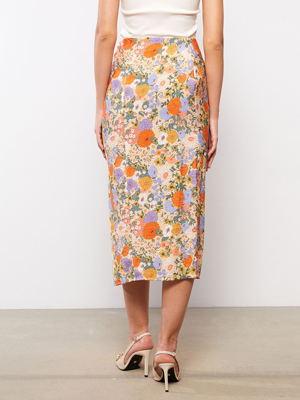 Karışık Beli Fermuarlı Çiçekli A Kesim Kadın Etek-4