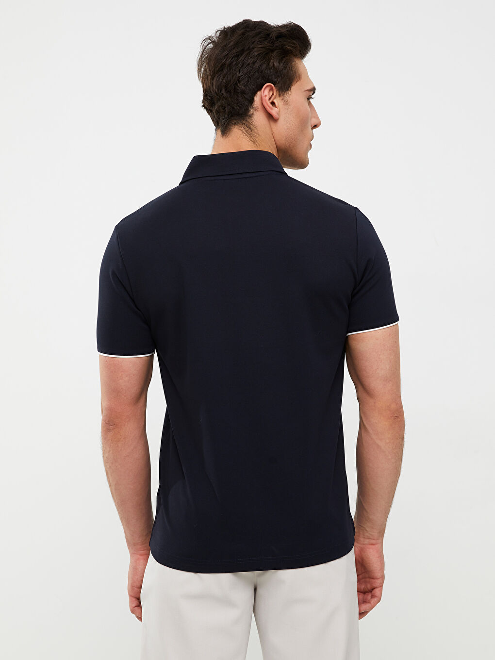 Siyah Polo Yaka Kısa Kollu Erkek Tişört-4