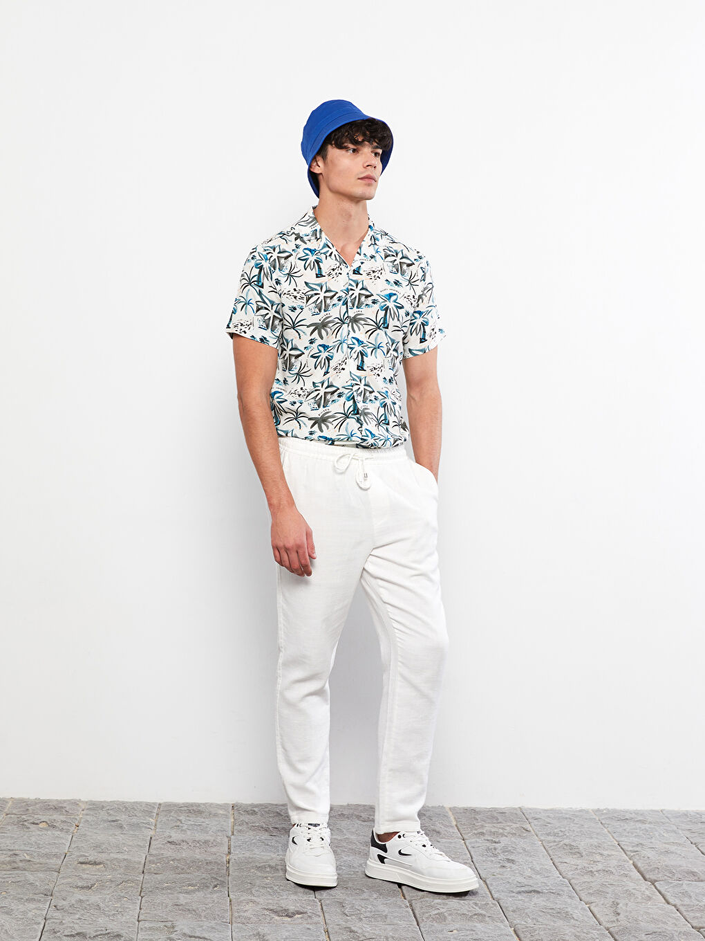 Bej Slim Fit Kısa Kollu Desenli Viskon Erkek Gömlek-2