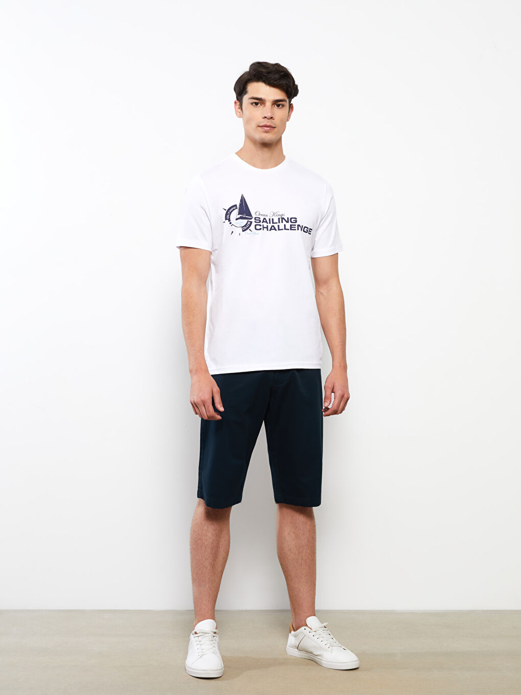 Beyaz Bisiklet Yaka Kısa Kollu Baskılı Penye Erkek Tişört-2