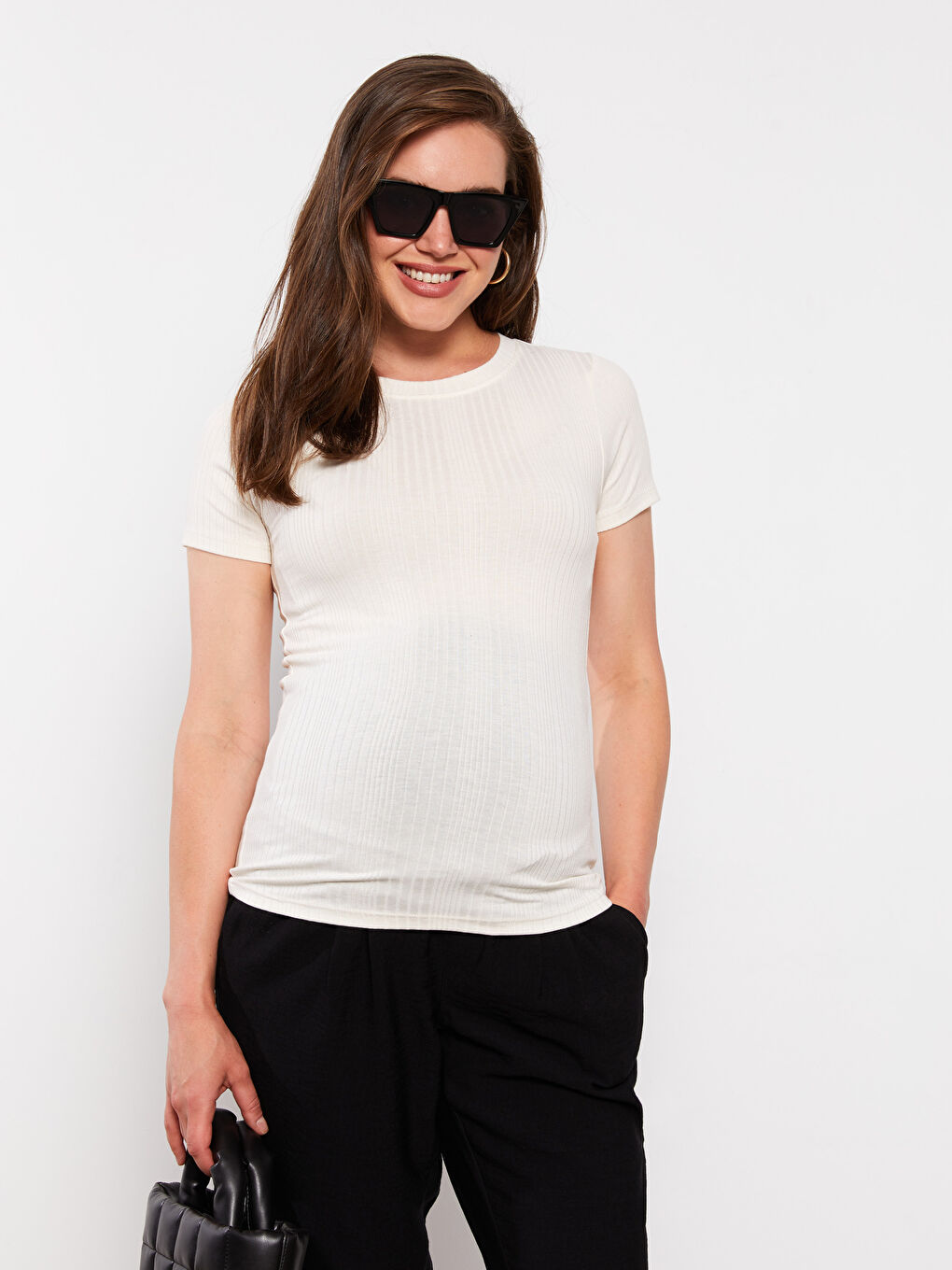 Beyaz Bisiklet Yaka Düz Kısa Kollu Hamile Tişört-1