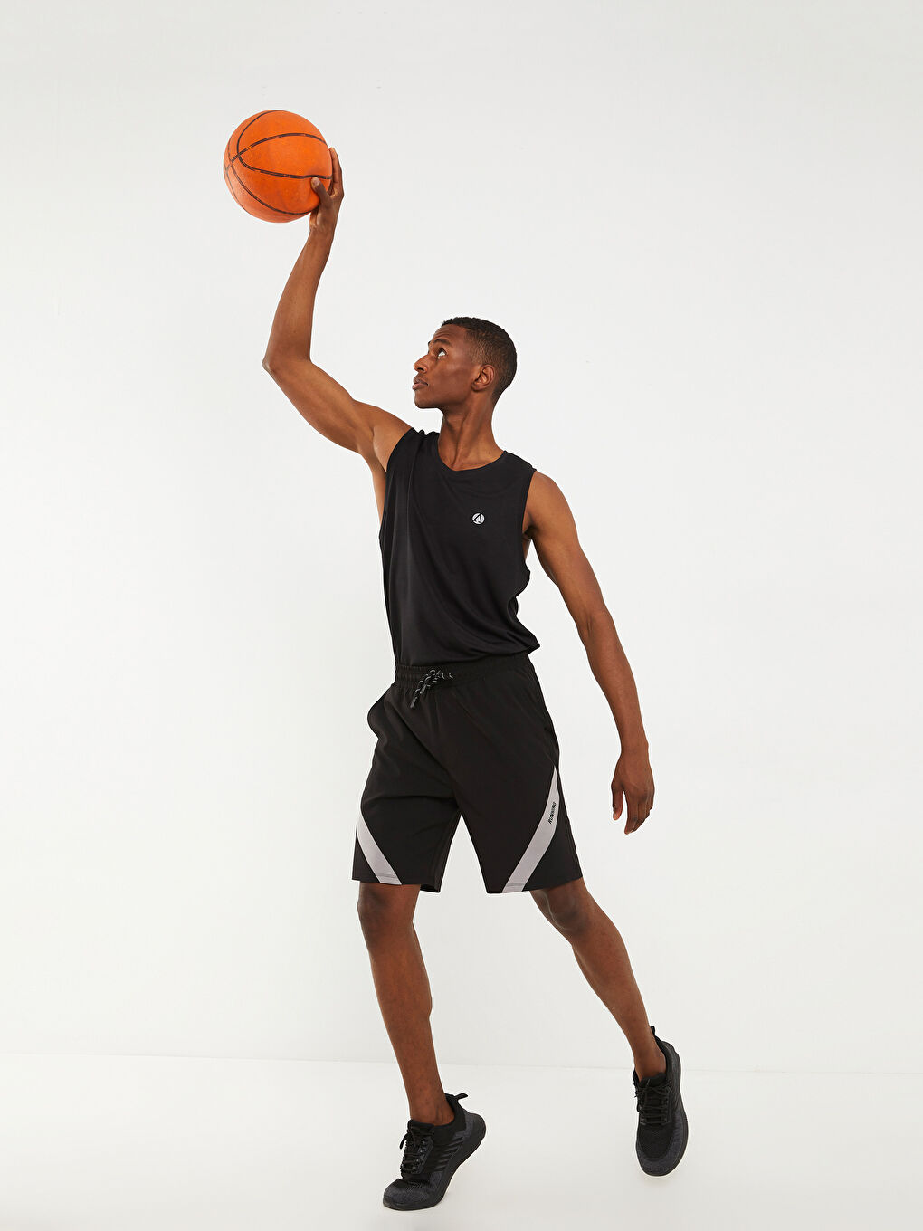 Siyah Slim Fit Erkek Spor Şort