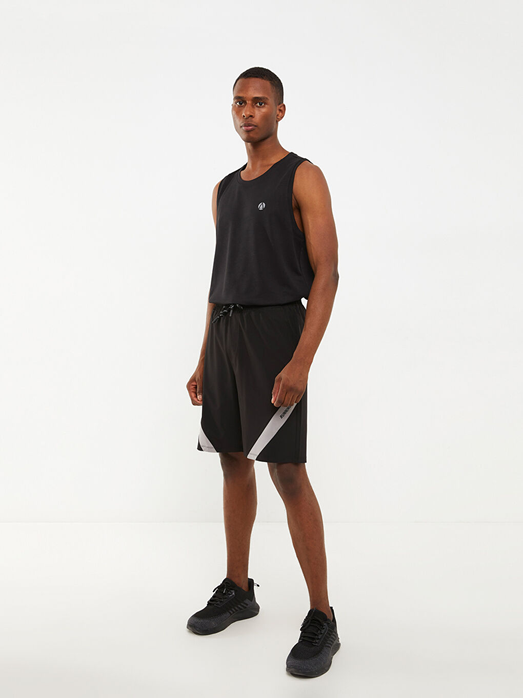 Siyah Slim Fit Erkek Spor Şort-1