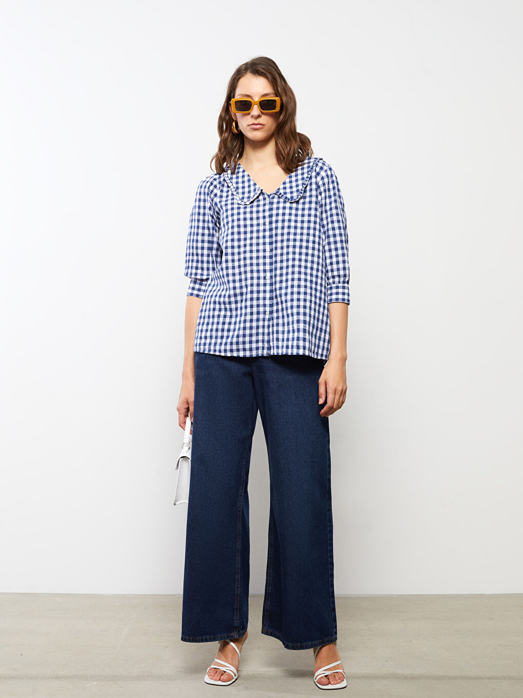 LCWAIKIKI Classic Baby Collar Plaid Poplin Women's Blouse -S2JA21Z8-LLC