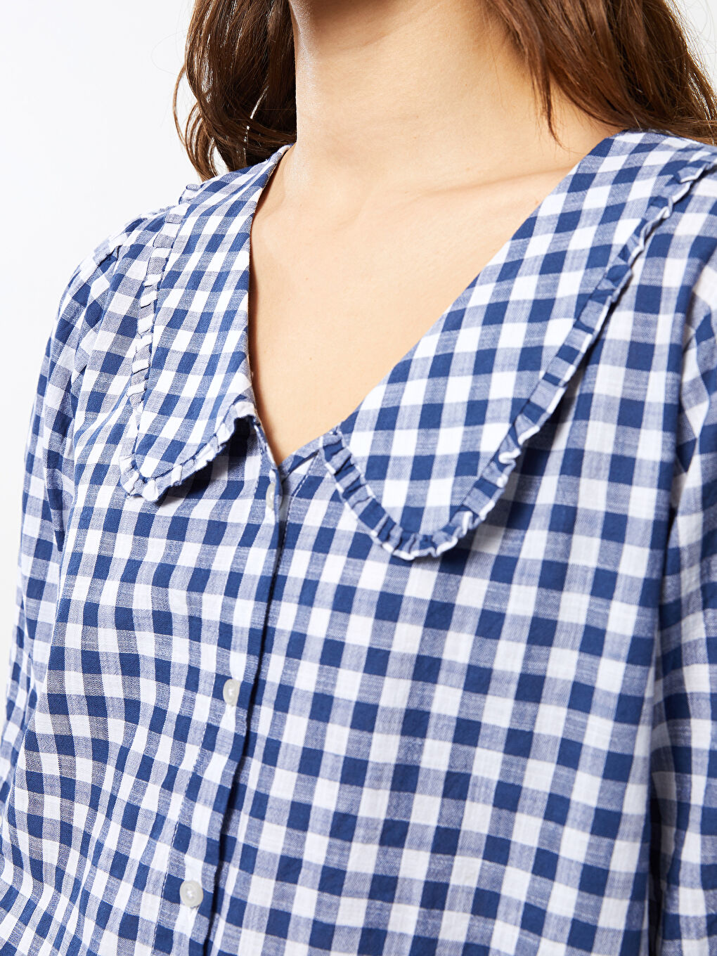 LCWAIKIKI Classic Baby Collar Plaid Poplin Women's Blouse -S2JA21Z8-LLC