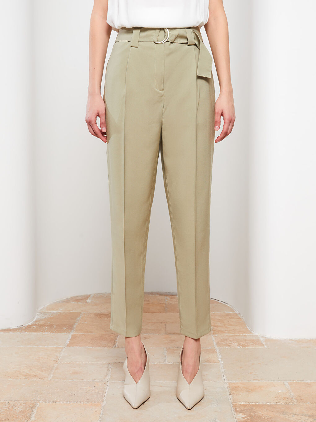 Yeşil Yüksek Bel Standart Fit Düz Gabardin Kadın Pantolon-3