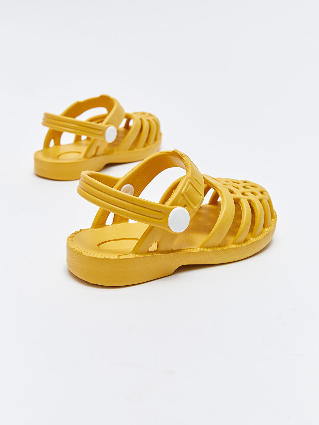 صنادل أولاد صغار بمقدمة مغلقة وإغلاق بمشبك-4