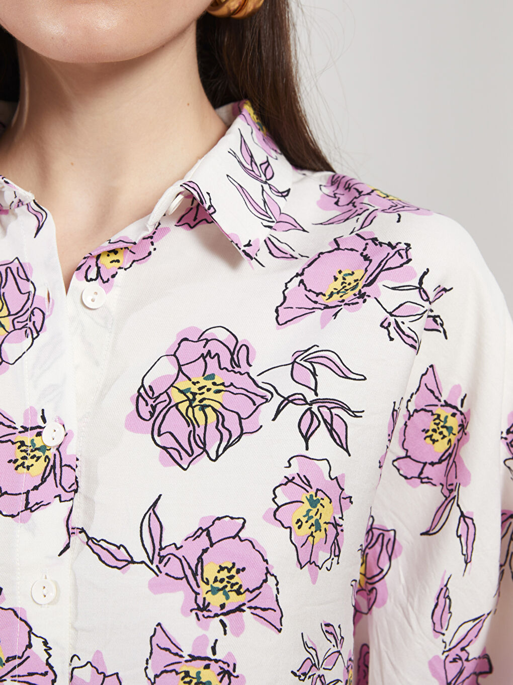 Front Button Closure Floral Women's Shirt-3