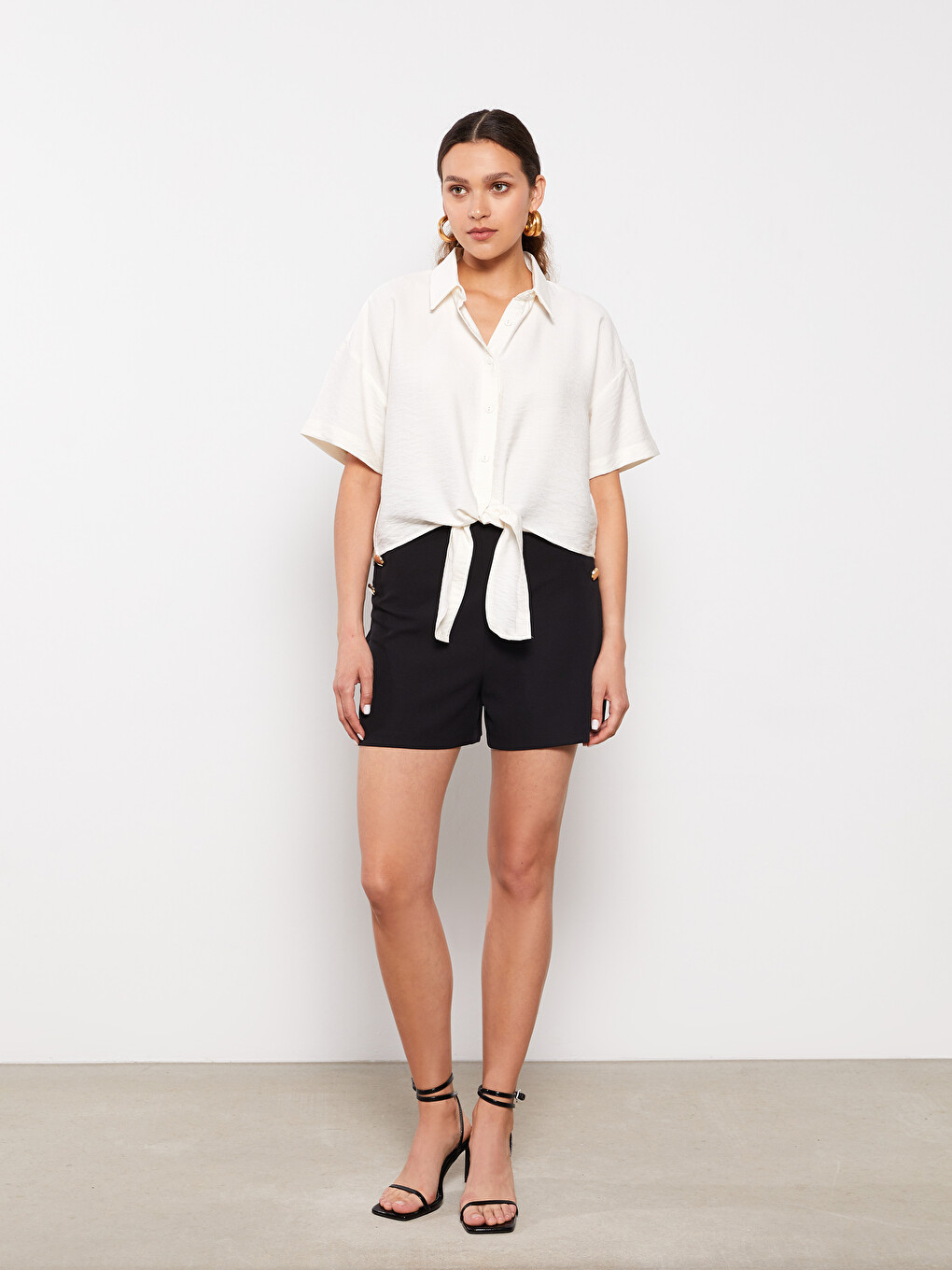 Front Button Closure Straight Short Sleeve Crop Women's Shirt-2