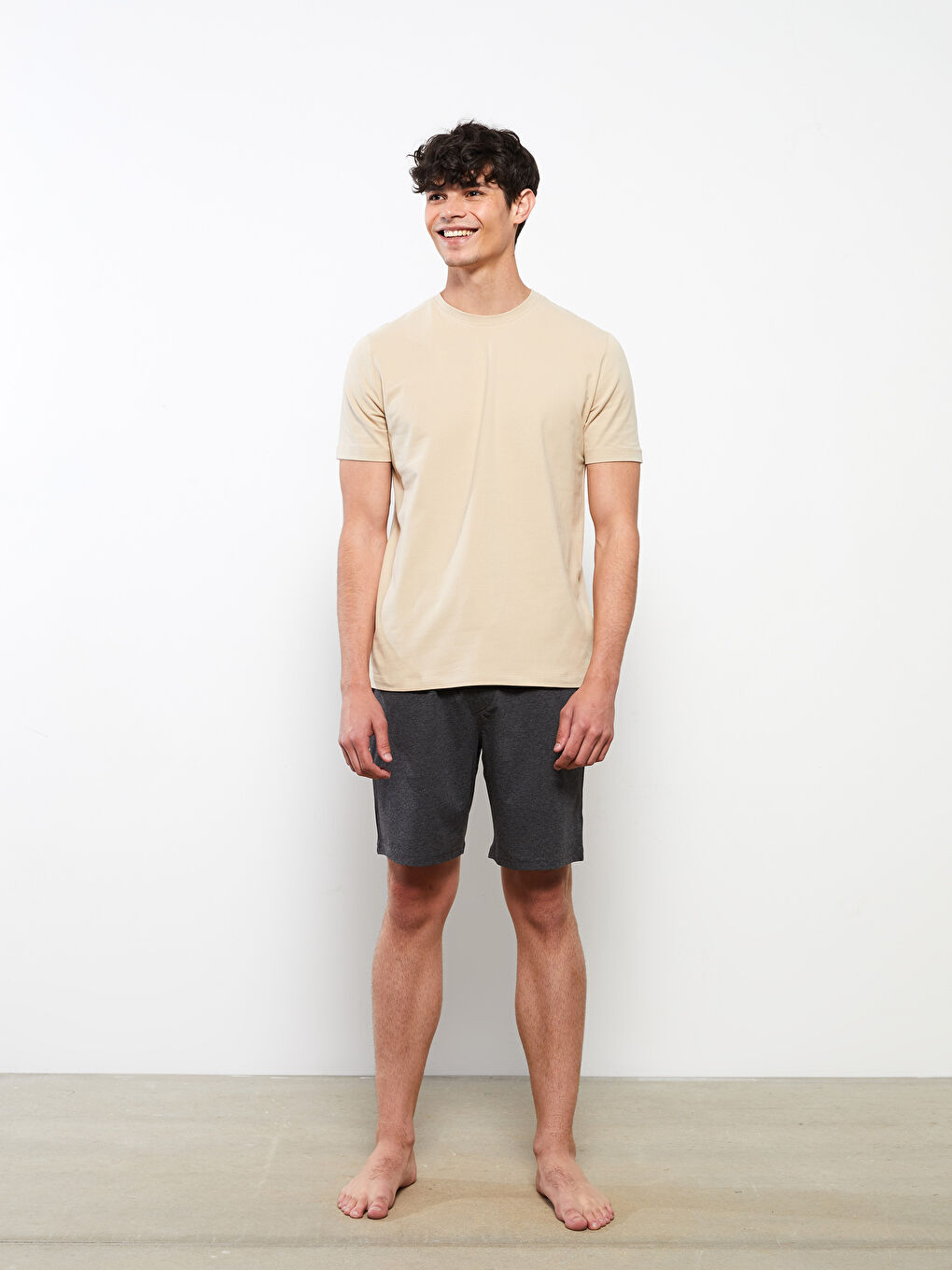 Bej Bisiklet Yaka Kısa Kollu Erkek Atlet-2