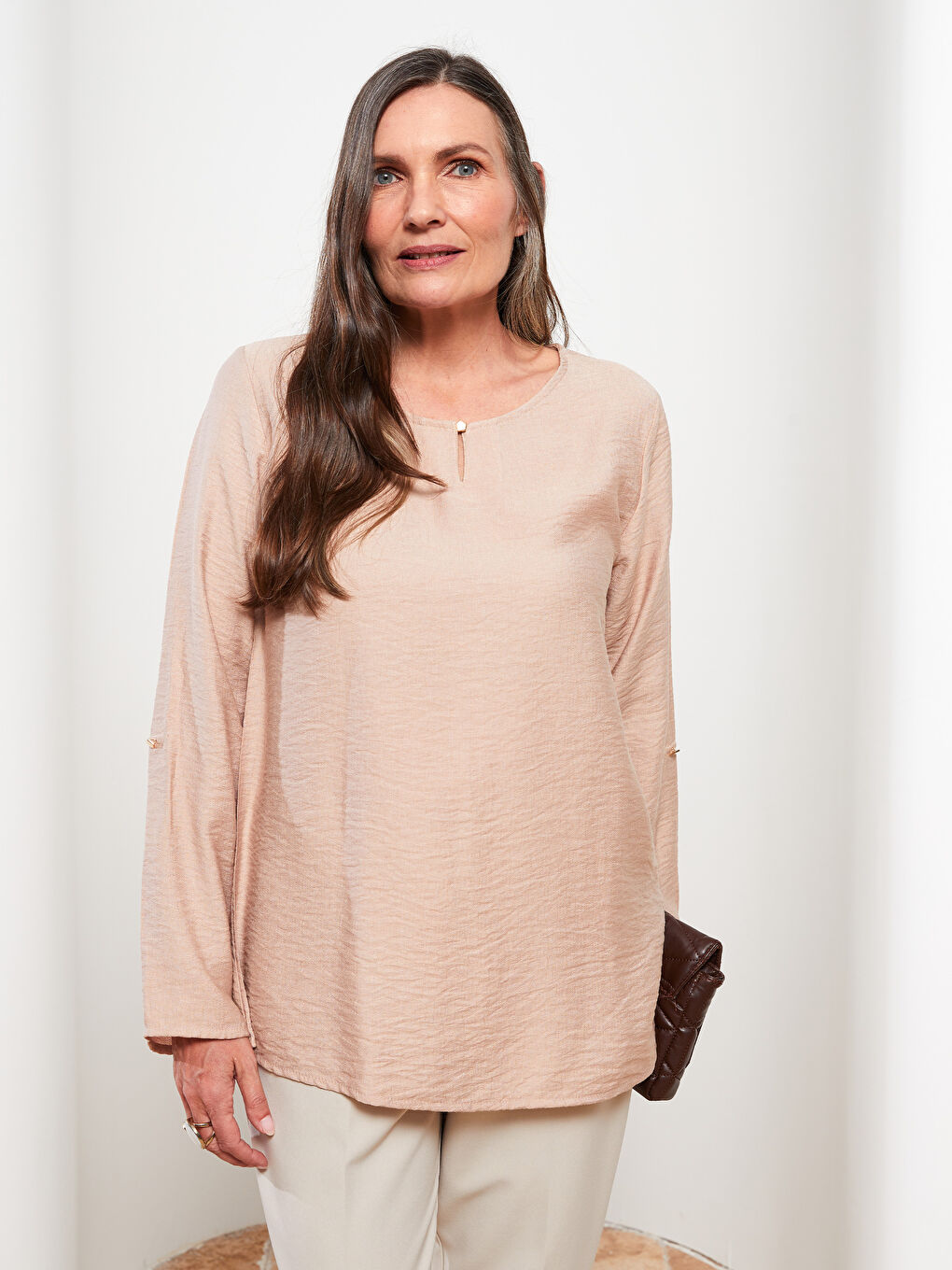 Crew Neck Plain Long Sleeve Women's Blouse-1