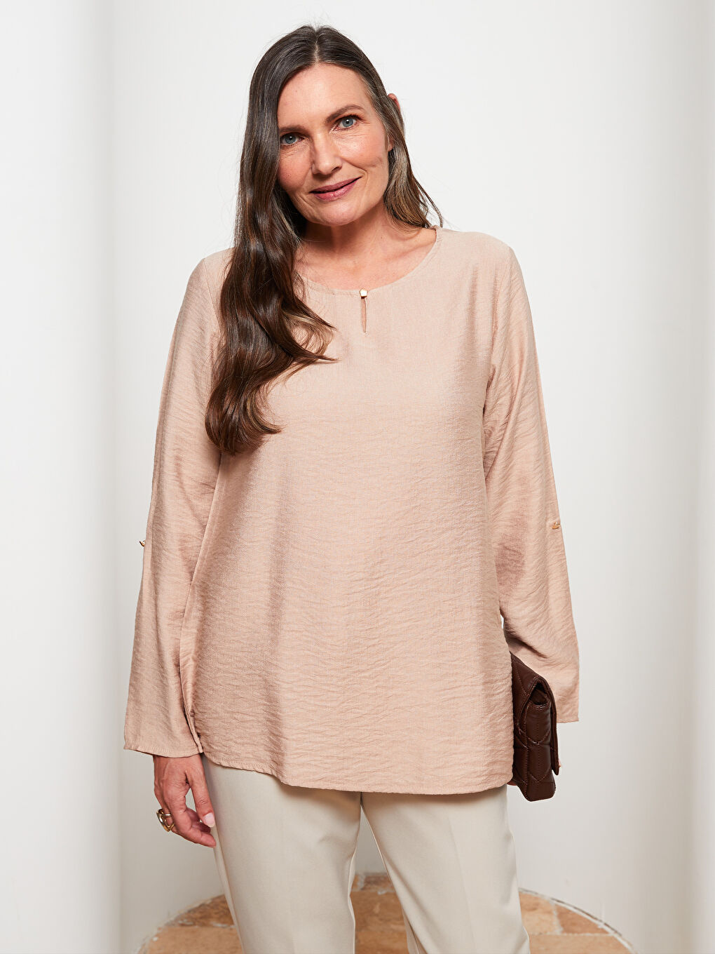 Crew Neck Plain Long Sleeve Women's Blouse-2