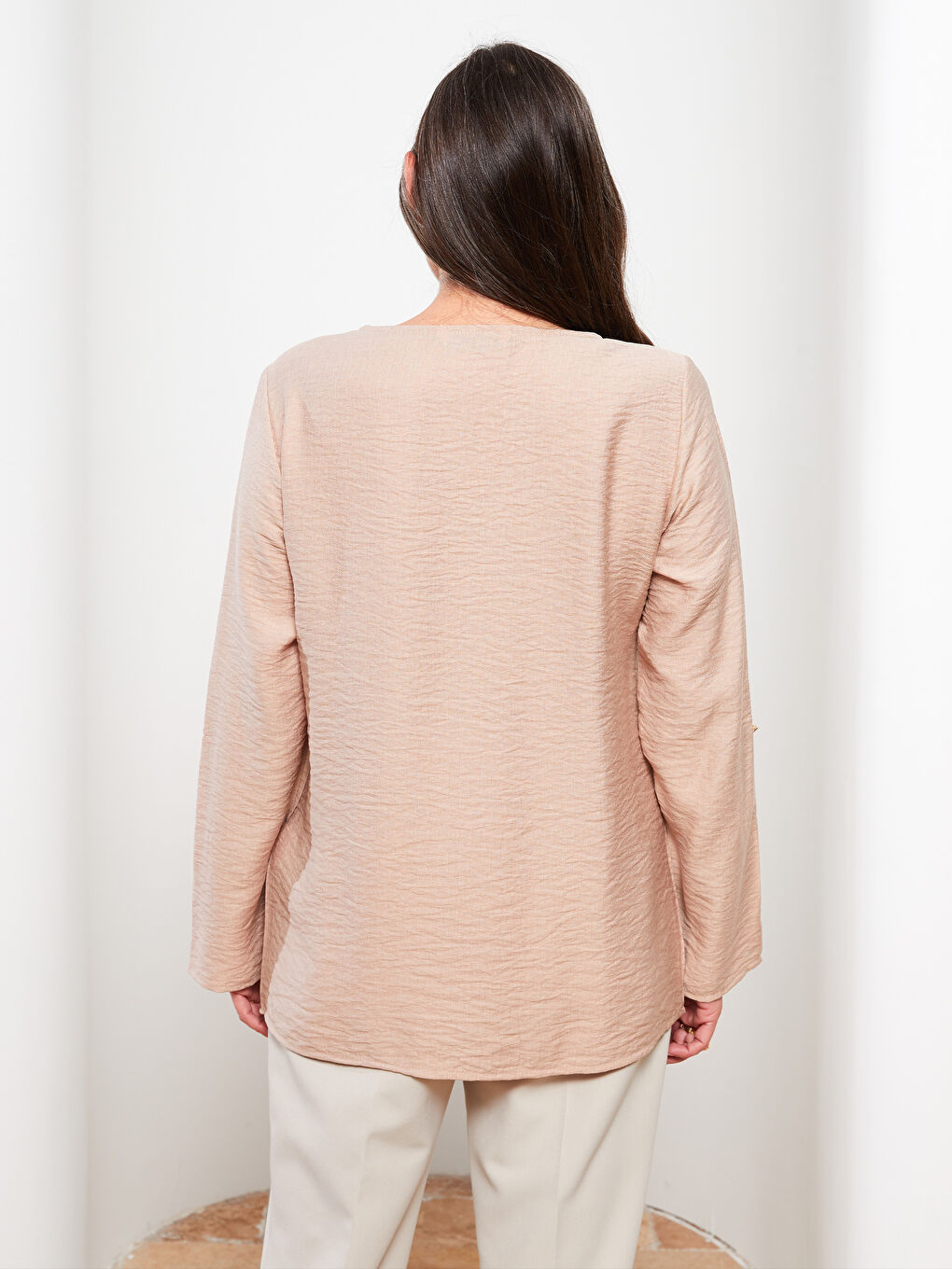 Crew Neck Plain Long Sleeve Women's Blouse-4