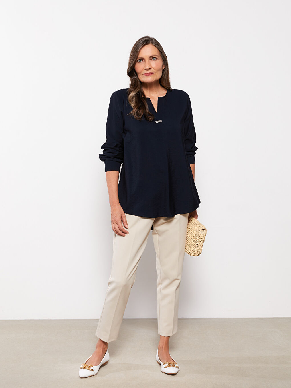 LCW Grace Notch Neck Plain Long Sleeve Women's Blouse -S2JB53Z8-E1J