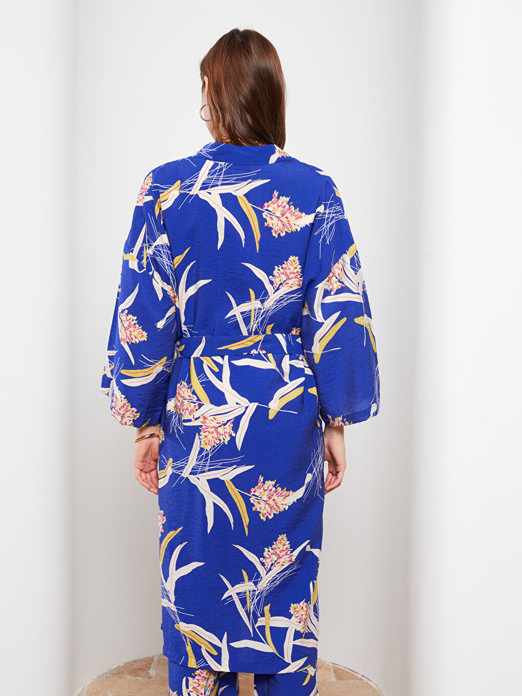 Shawl Collar Floral Tie Detail Women's Kimono-3