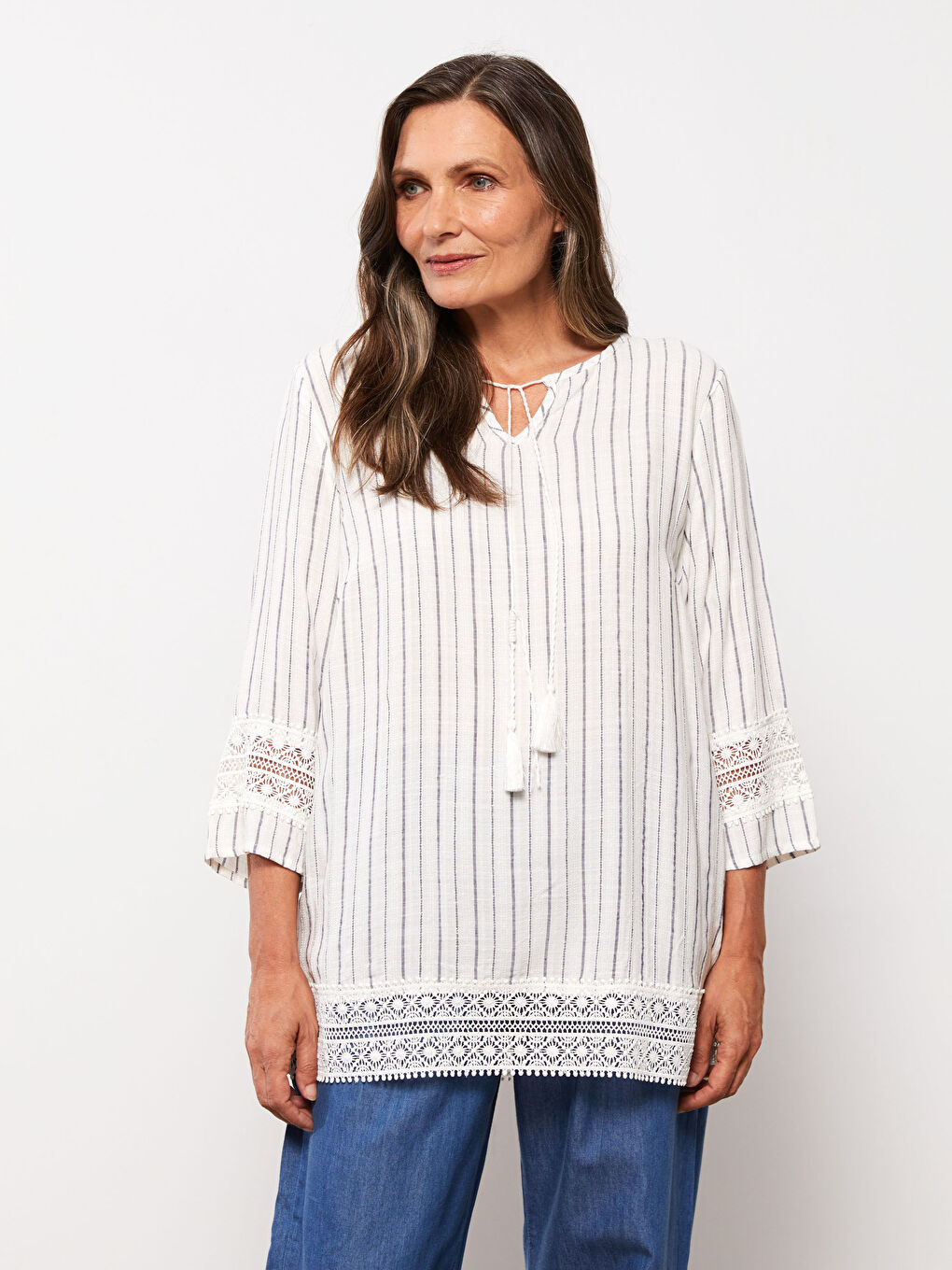 Mavi Bağlamalı Yaka Çizgili Kadın Bluz-2