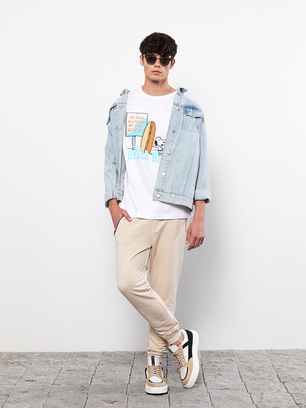 Crew Neck Short Sleeve Snoopy Printed Men's Cotton T-Shirt-2