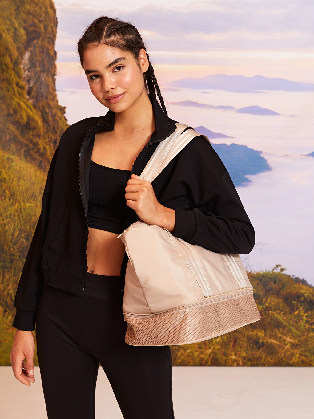 Bej Paraşüt Kumaş Kadın Spor Çantası-3