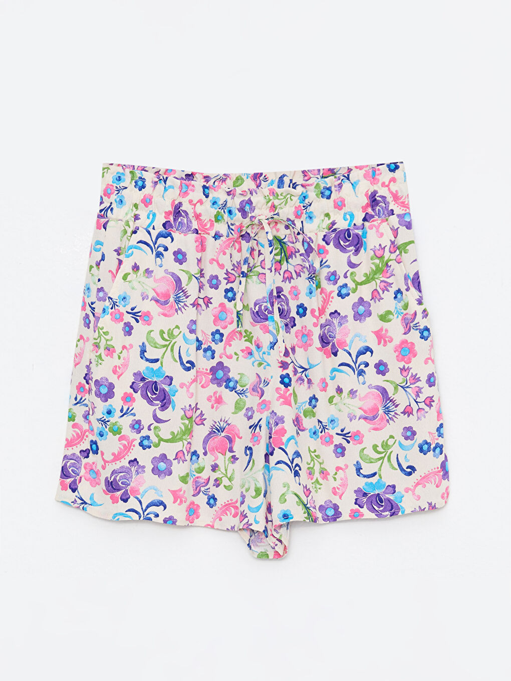 Yeşil Beli Lastikli Rahat Kalıp Çiçekli Viskon Kadın Şort-5