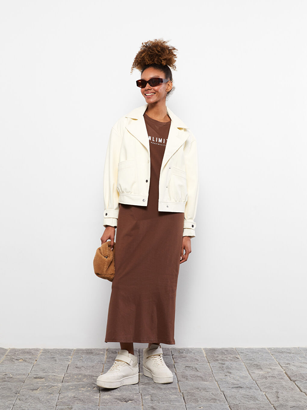 Kahverengi Bisiklet Yaka Baskılı Kısa Kollu Pamuklu Kadın Elbise-1