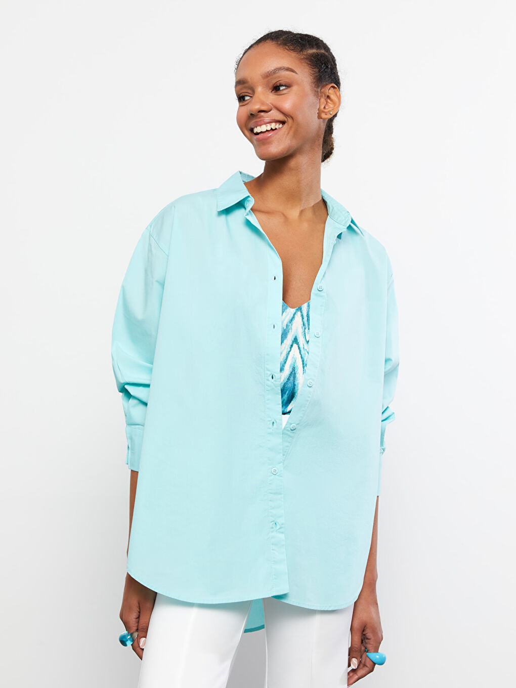 Turkuaz Önden Düğme Kapamalı Düz Uzun Kollu Poplin Kadın Gömlek-2
