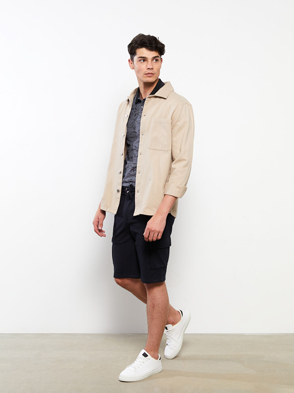 Lacivert Slim Fit Beli Bağlama Detaylı Erkek Şort