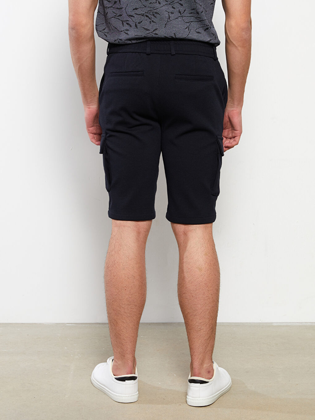 Lacivert Slim Fit Beli Bağlama Detaylı Erkek Şort-3