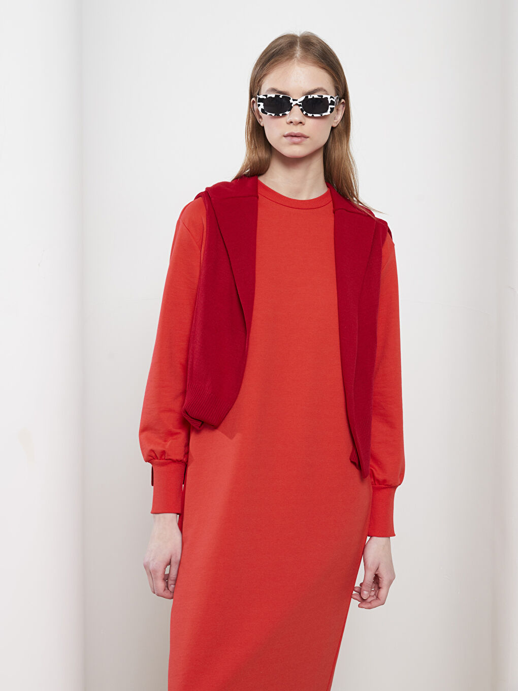 فستان كم طويل سادة بياقة دائرية للسيدات-2