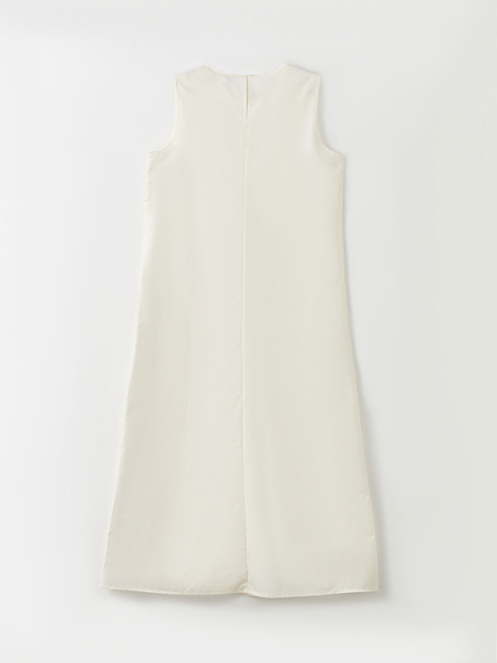 Beyaz Bisiklet Yaka Kadın Elbise Astarı-1