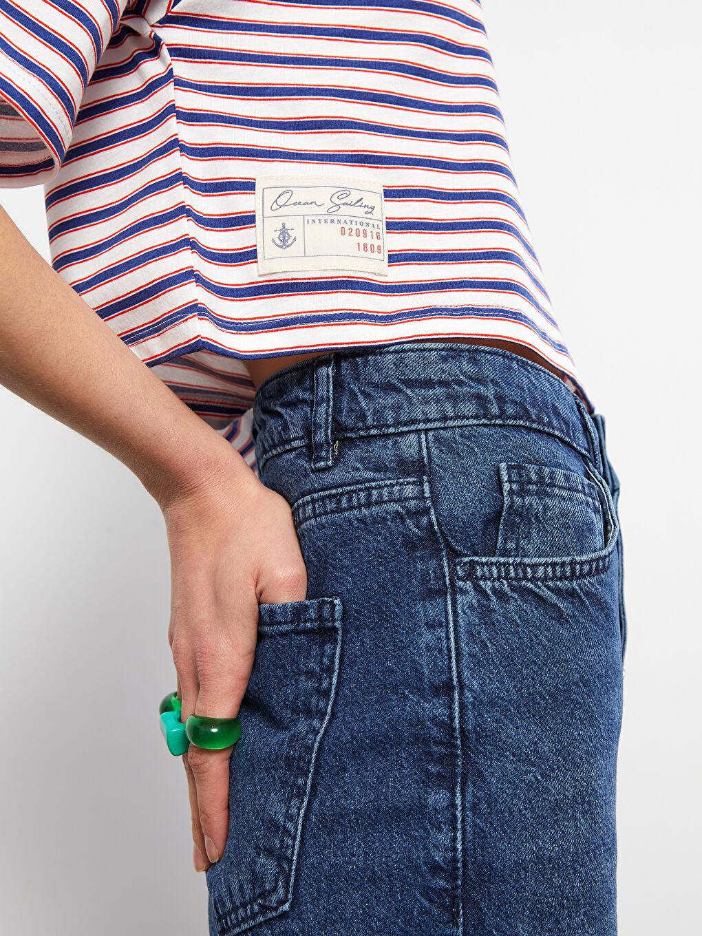 Tricou pentru Femei cu Guler Rotund, Vărgat, din Bumbac, cu Mânecă Scurtă-3