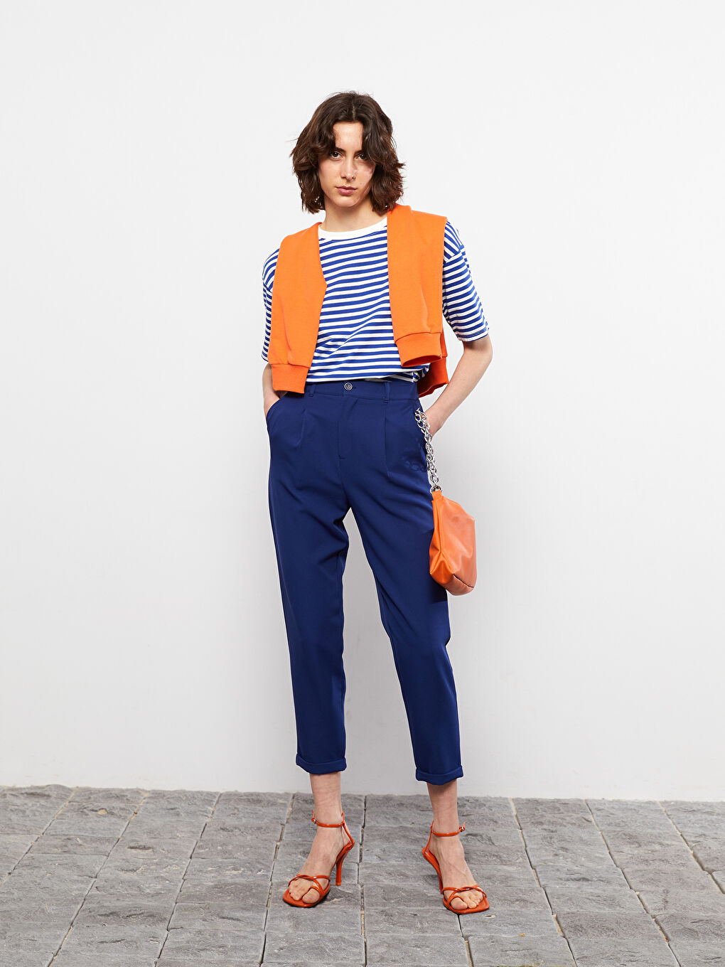 Tricou Femei cu Guler Rotund, Vărgat, Mânecă Scurtă-2