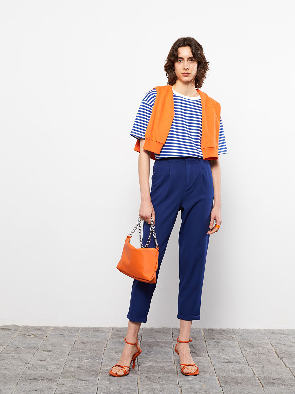 Tricou Femei cu Guler Rotund, Vărgat, Mânecă Scurtă-3