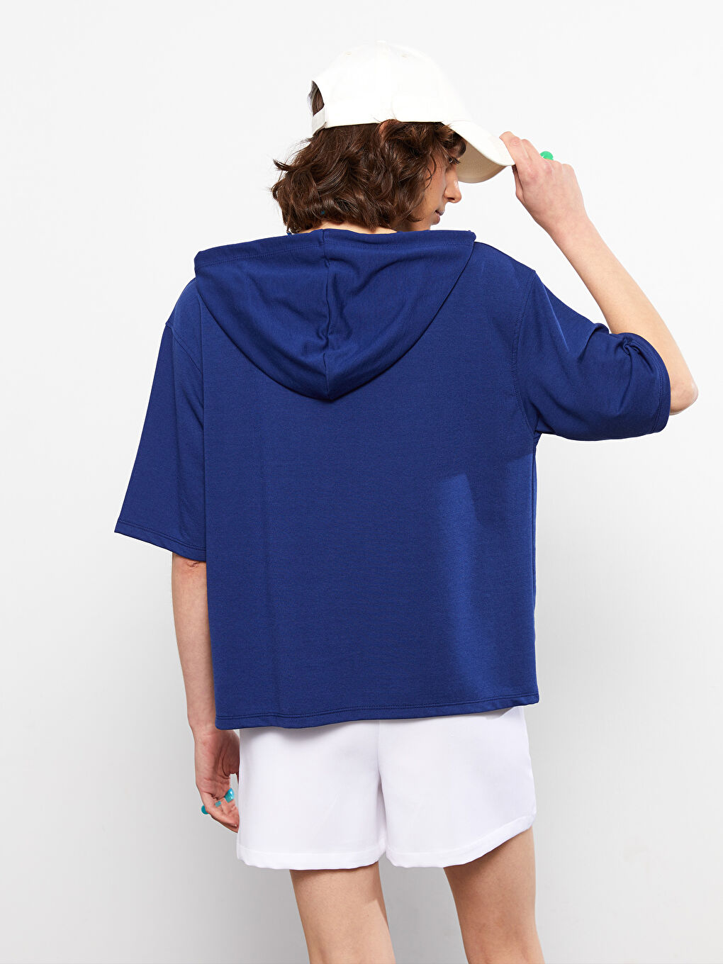 Lacivert Baskılı Kısa Kollu Kadın Hoodie-3