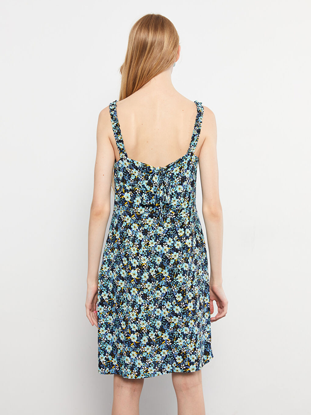 Платье Женское Вискозное На Бретелях С Цветочным Принтом И Вырезом «Сердечко»-4