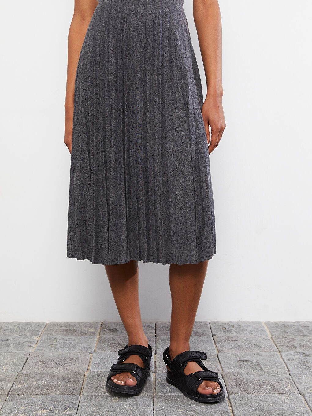 Antrasit Beli Lastikli Kadın Pileli Etek-4