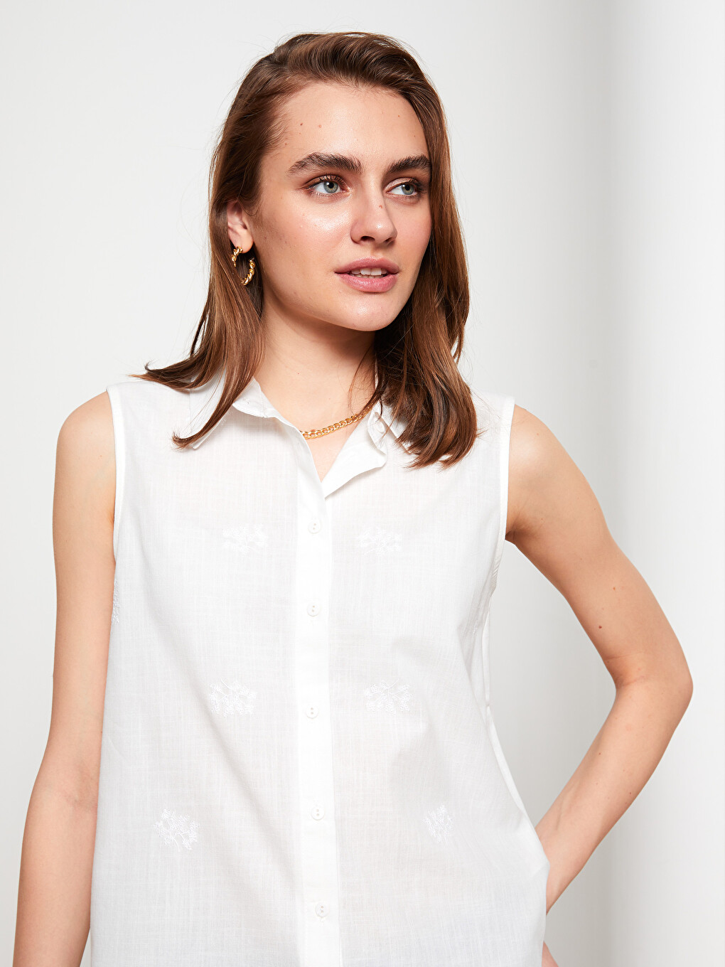 Front Button Closure Embroidered Sleeveless Cotton Women's Shirt-3