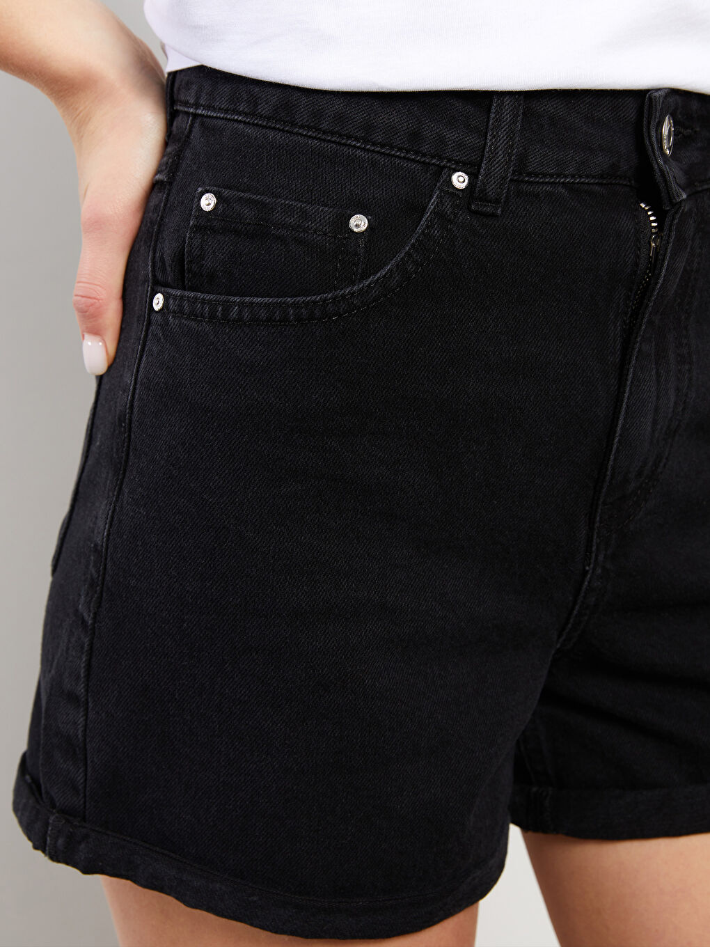 Standard Fit Straight Pocket Detailed Women's Jean Shorts -S2JK70Z8-CVL